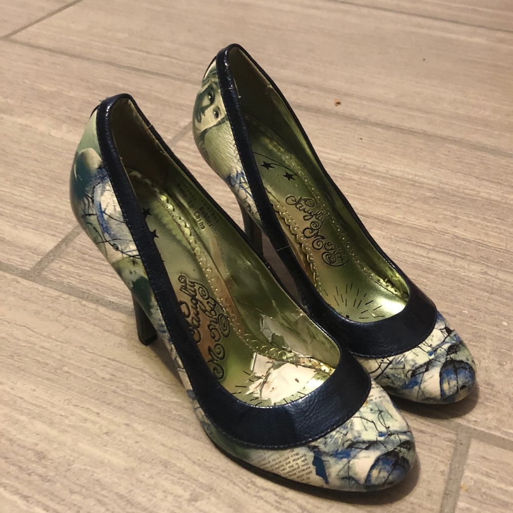 Naughty Monkey Newspaper Print Blue Heels 🐵🍌🙈